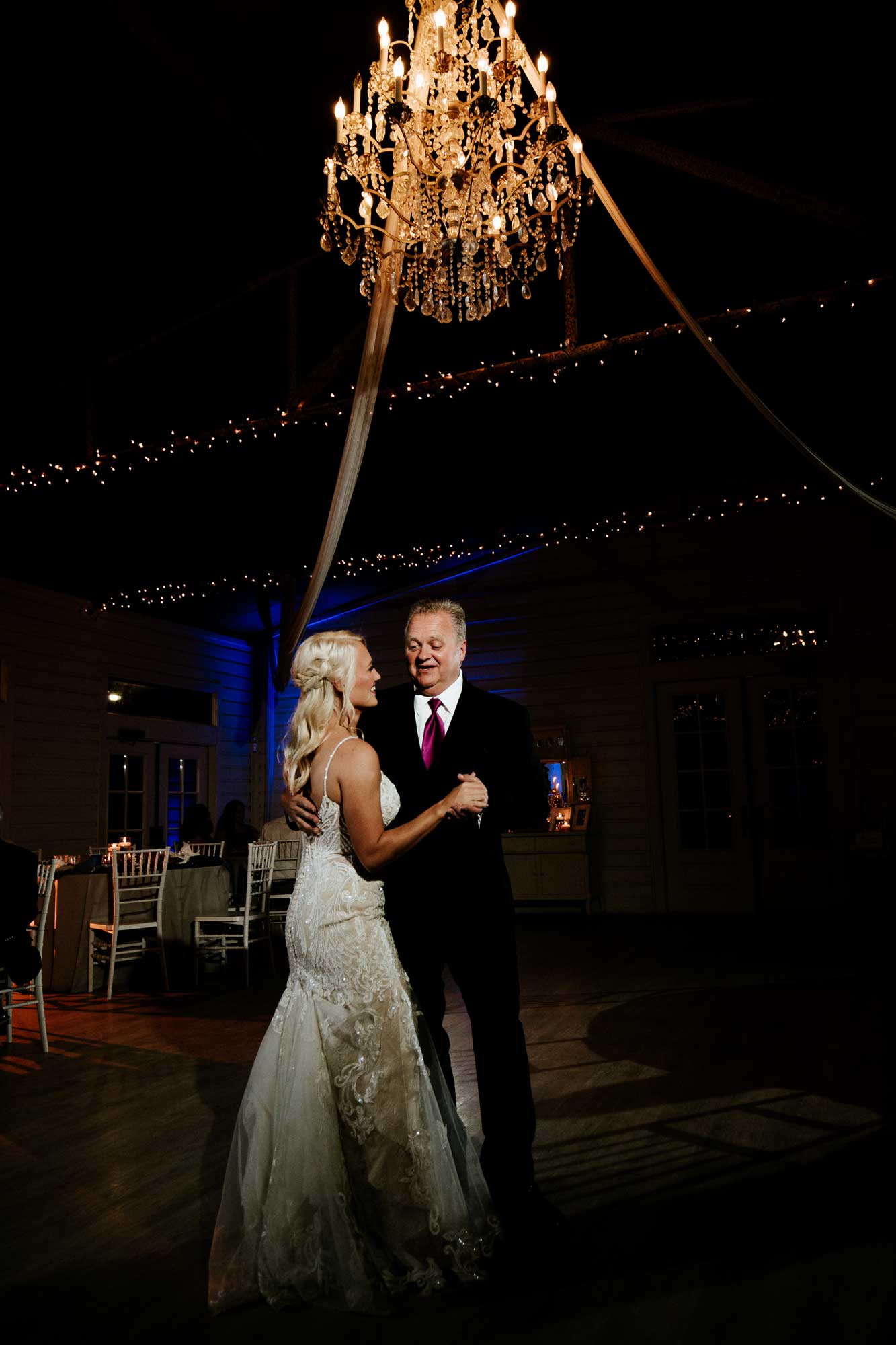 photography-wedding-father-daughter-dance